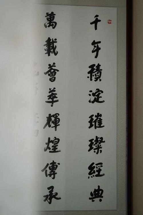 厂凹凸传奇：遇见春天的仪式感不朽情缘网站来仙游红木家具(图8)